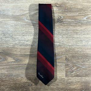 Oscar de la Renta Multi-tonal Red, Blue and Black Stripe Tie